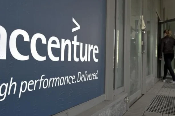 Accenture- acquires- Whalar